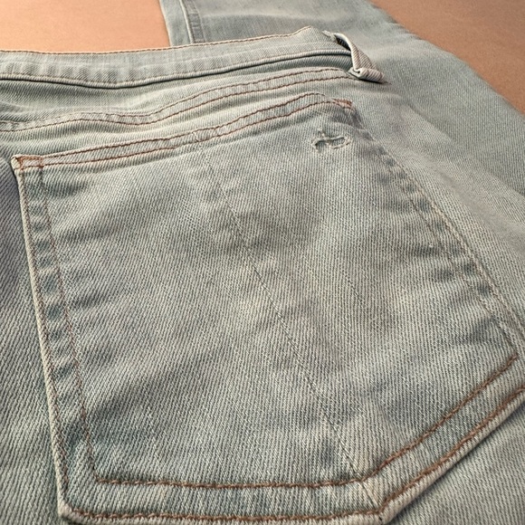Rag & Bone 26” Capri Jeans in Brighton wash size 28 - Picture 8 of 9